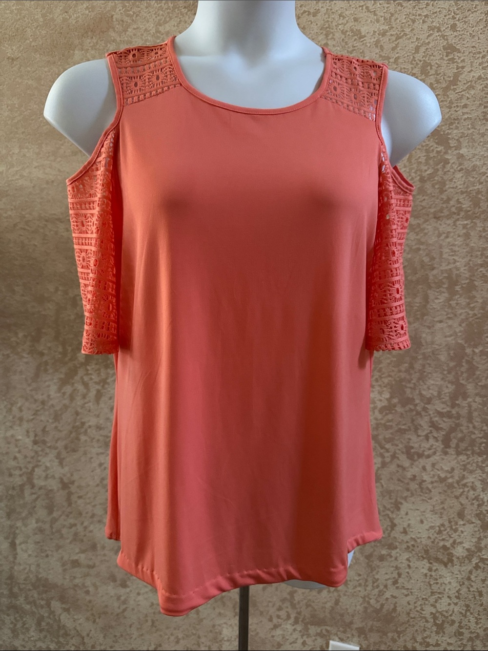 Women’s Coral Cold-Shoulder Lace Detail Tank Top